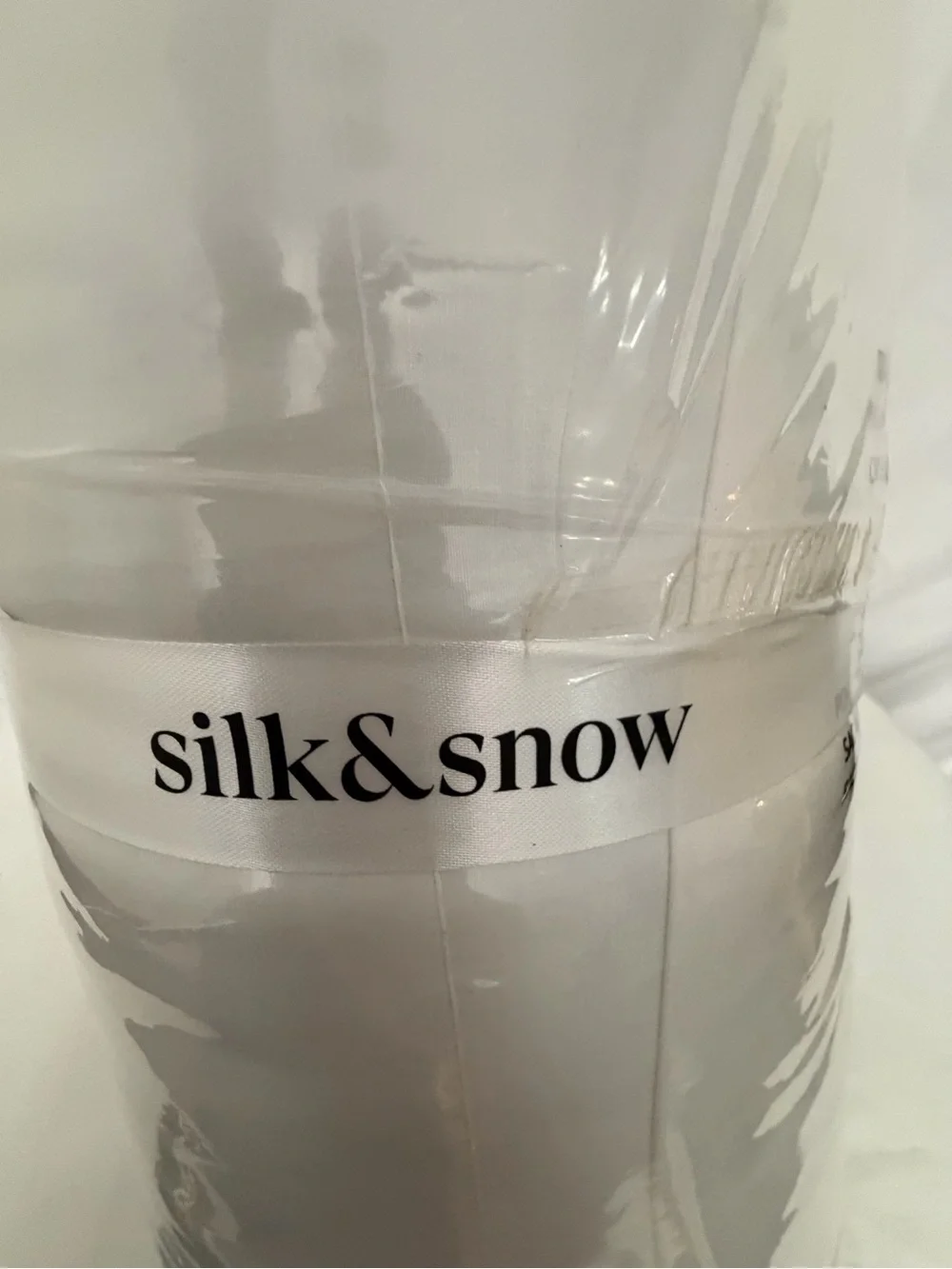 Silk & Snow silk snow